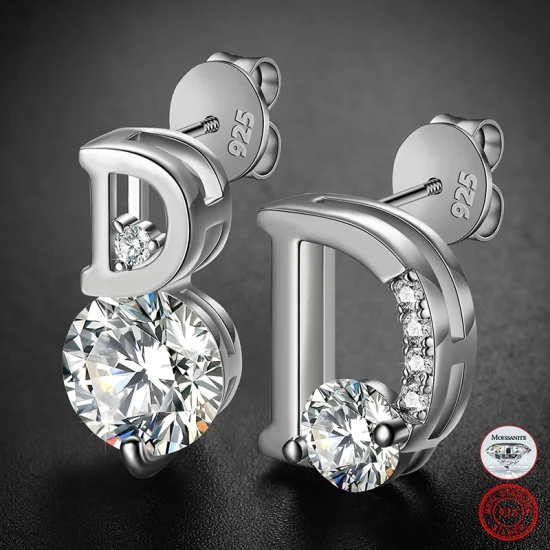 2022 Trendy Feine Braut Schmuck Mode 925 Sterling Silber Vvs Moissanit Diamant Asymmetrische Buchstabe D Stud Ohrringe für Frauen